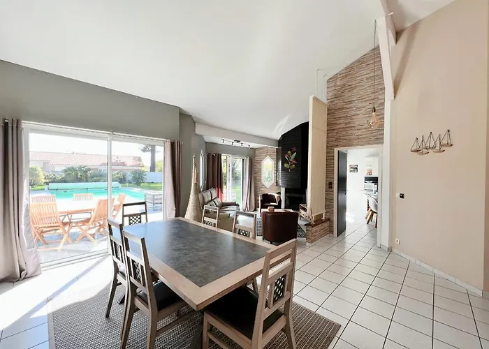 Вилла La Capucine